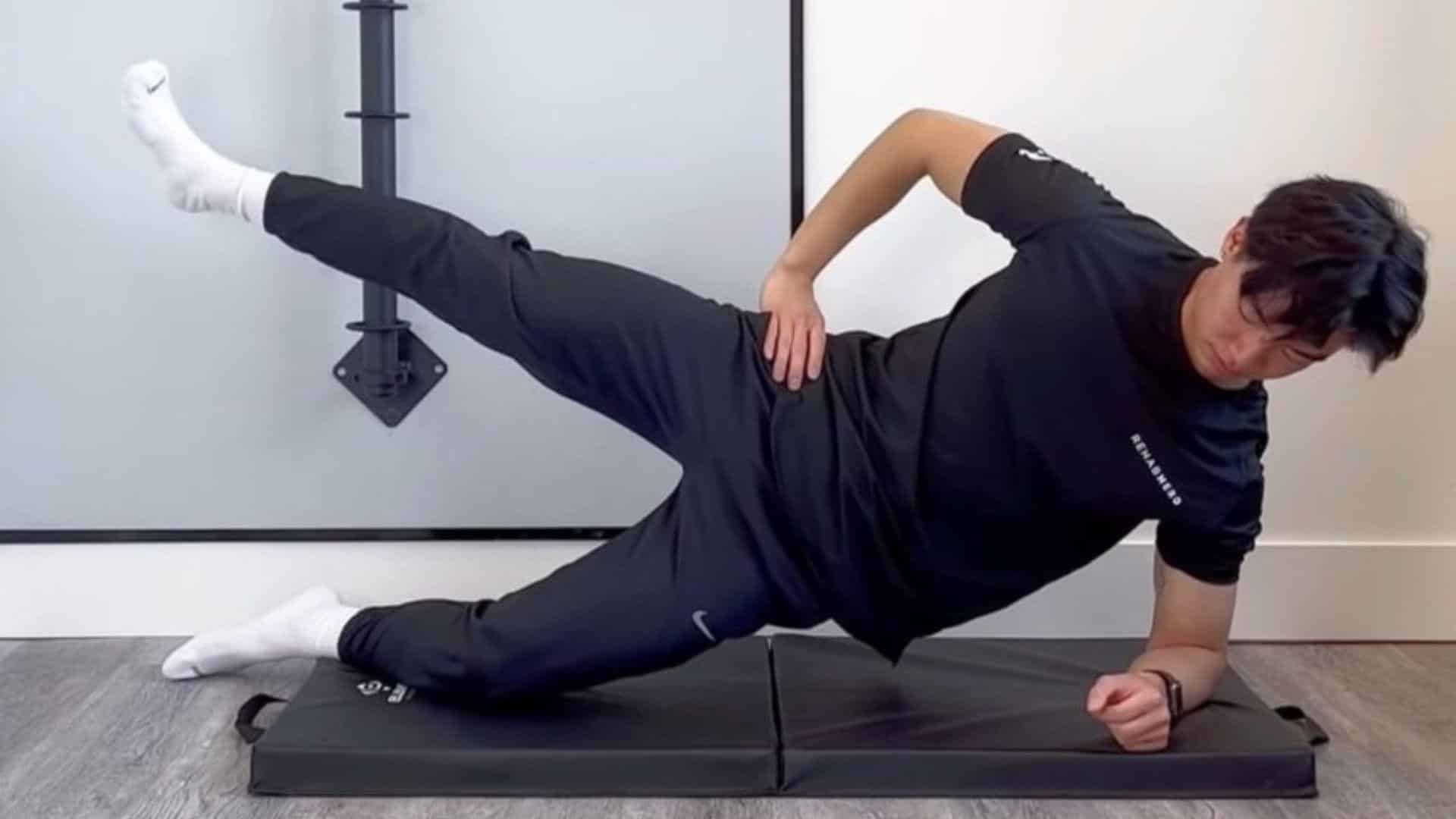 Side Plank with Leg Lift 